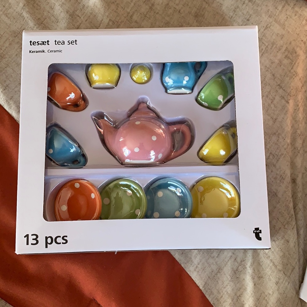 13 piece ceramic tea set